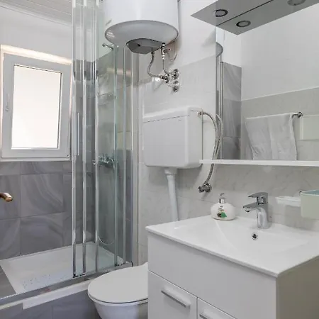 Agneza 두브로브니크