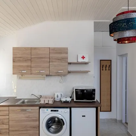 Agneza Apartment *