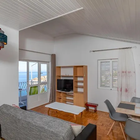 Apartment Agneza *